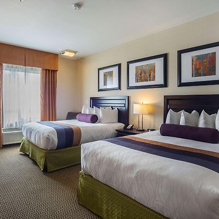 Best Western Plus The Inn At St Albert Saint Albert Extérieur photo