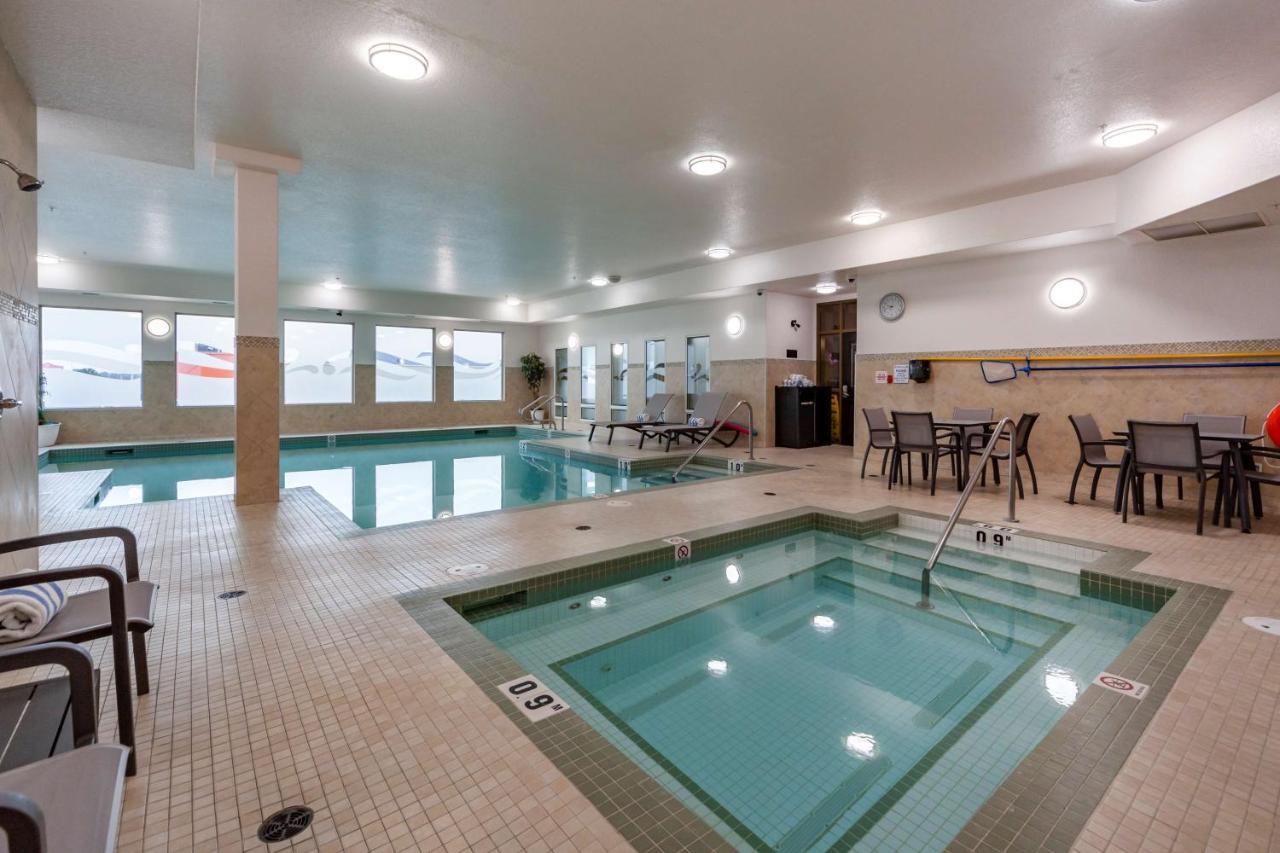 Best Western Plus The Inn At St Albert Saint Albert Extérieur photo