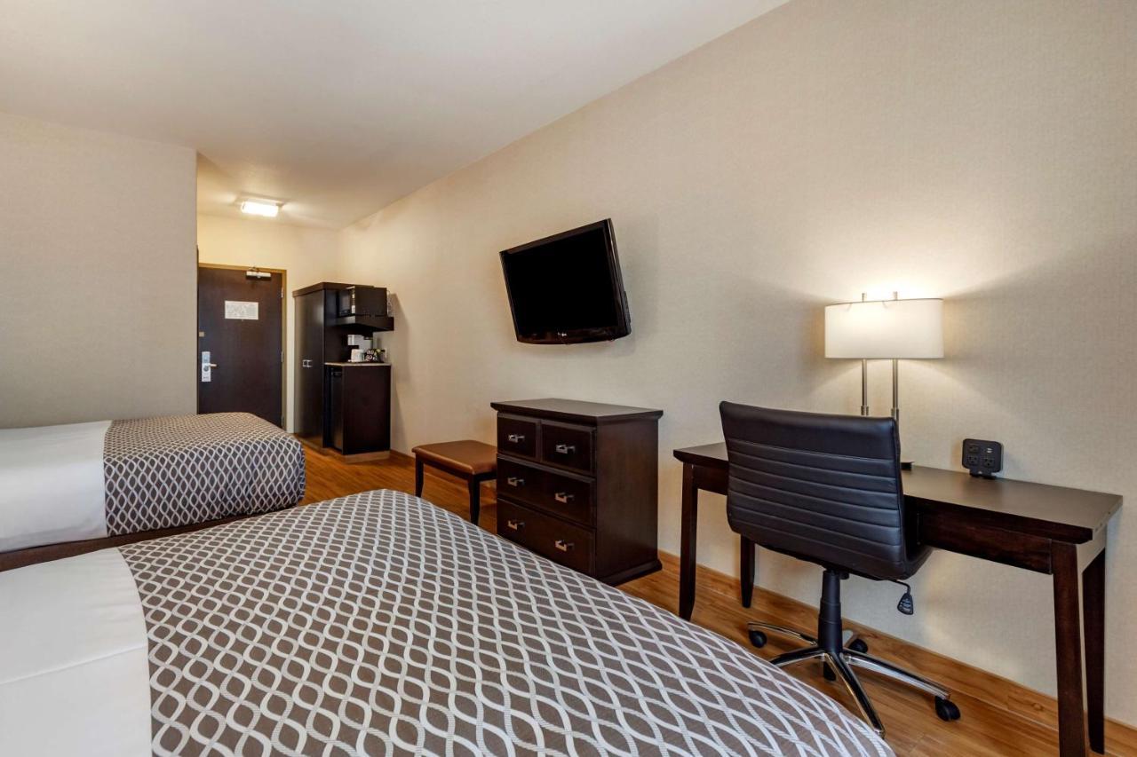 Best Western Plus The Inn At St Albert Saint Albert Extérieur photo