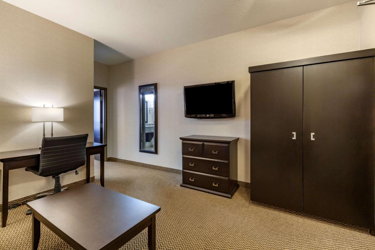 Best Western Plus The Inn At St Albert Saint Albert Extérieur photo