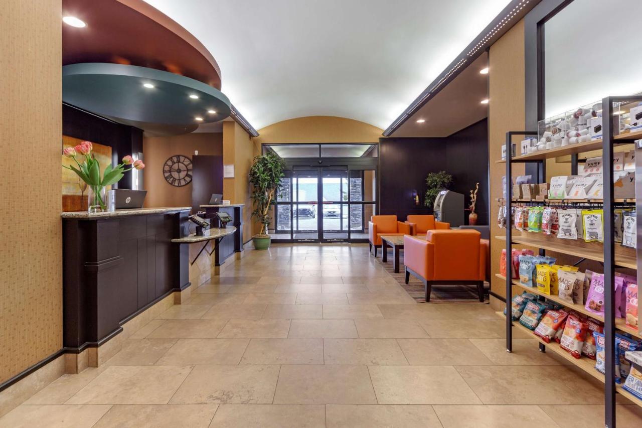 Best Western Plus The Inn At St Albert Saint Albert Extérieur photo