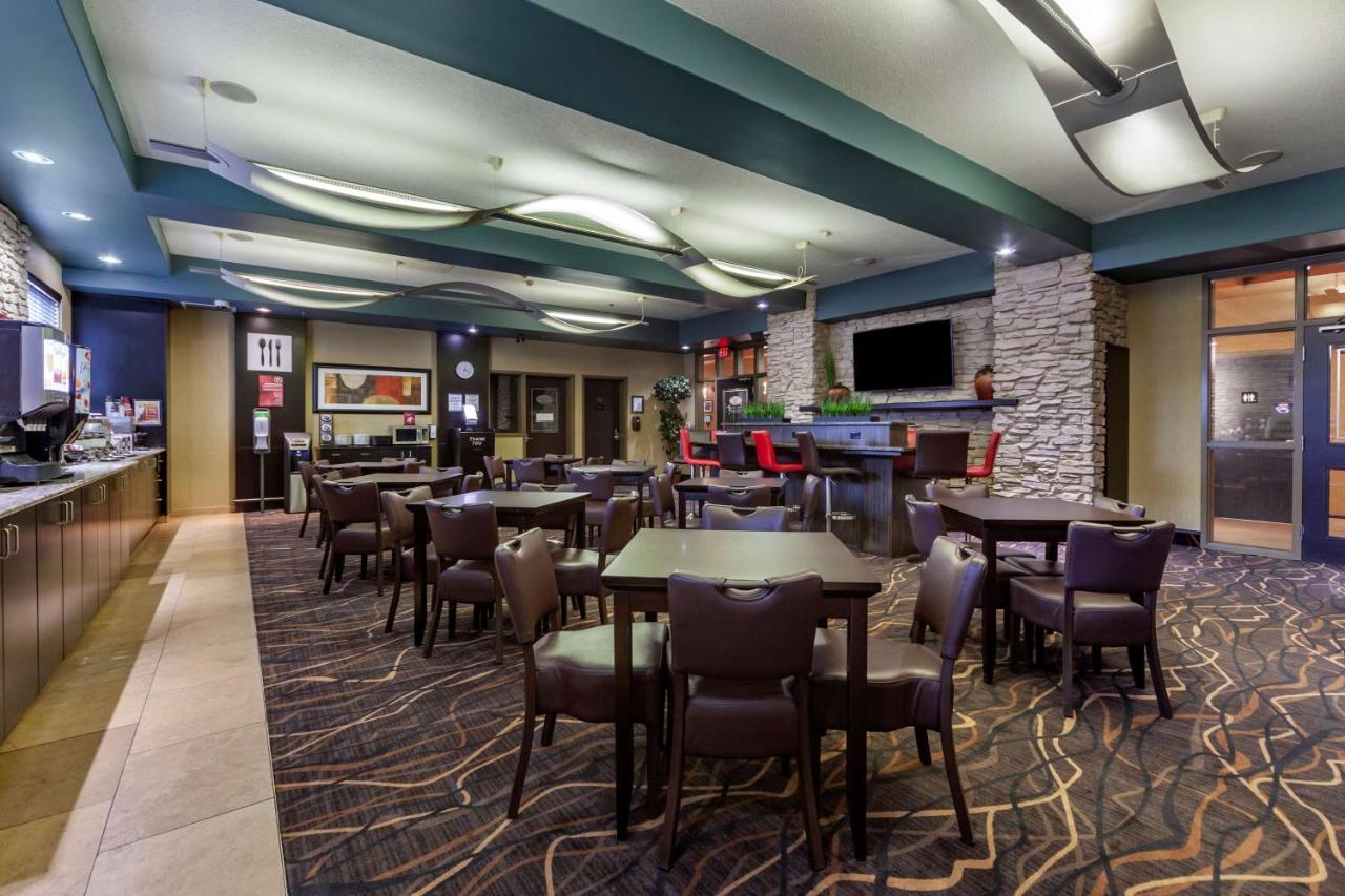 Best Western Plus The Inn At St Albert Saint Albert Extérieur photo