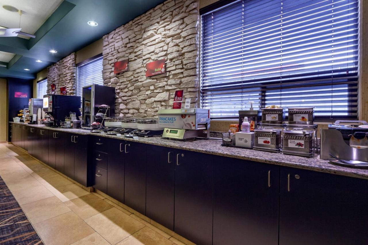 Best Western Plus The Inn At St Albert Saint Albert Extérieur photo