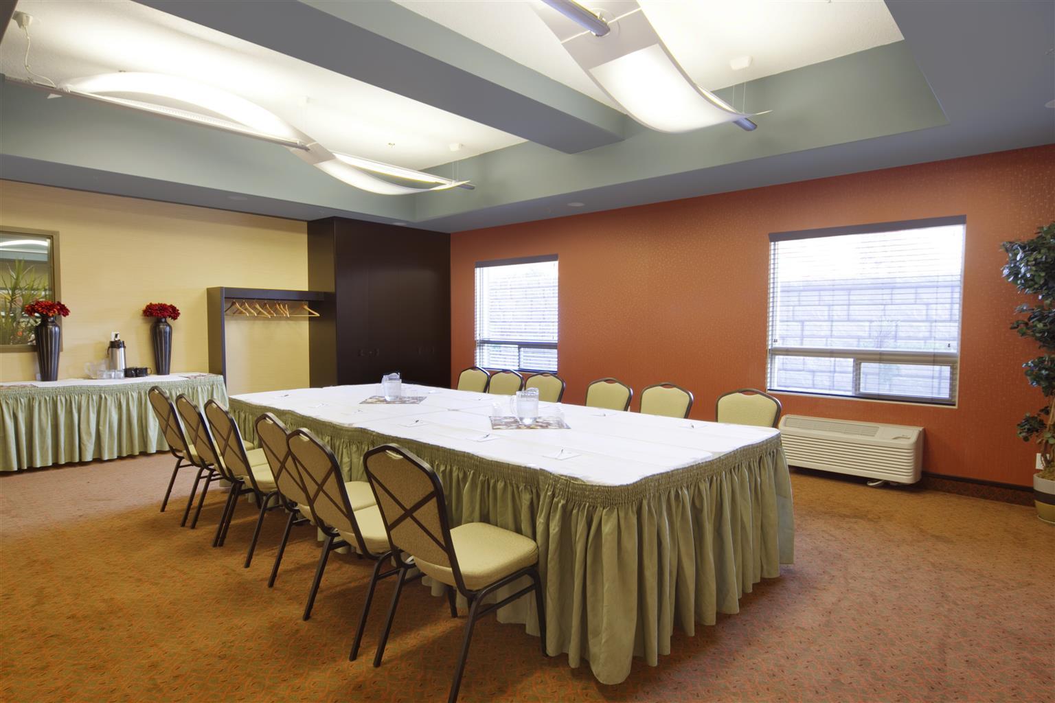 Best Western Plus The Inn At St Albert Saint Albert Extérieur photo